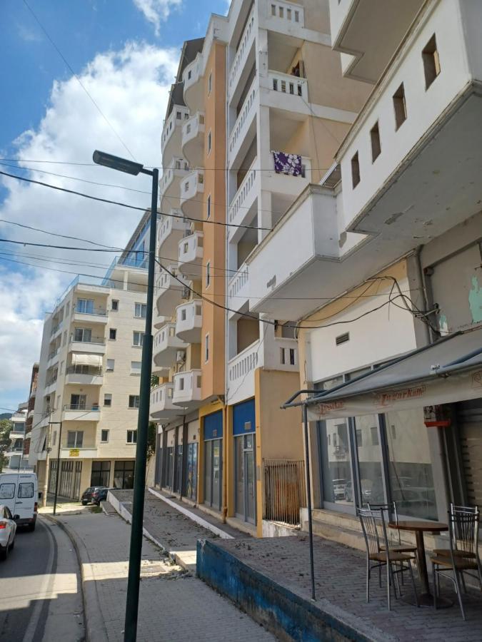 Ari Apartaments Vlore Ngoại thất bức ảnh