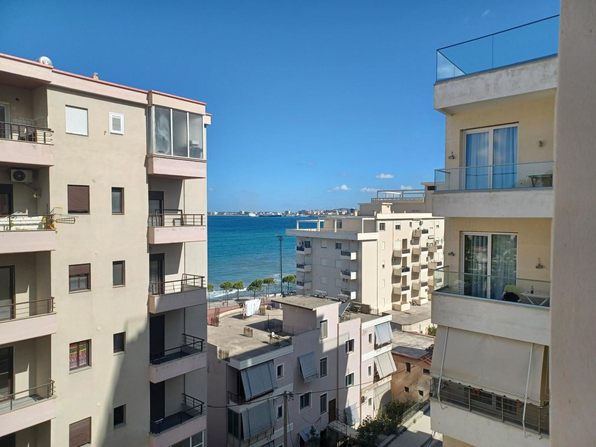 Ari Apartaments Vlore Ngoại thất bức ảnh