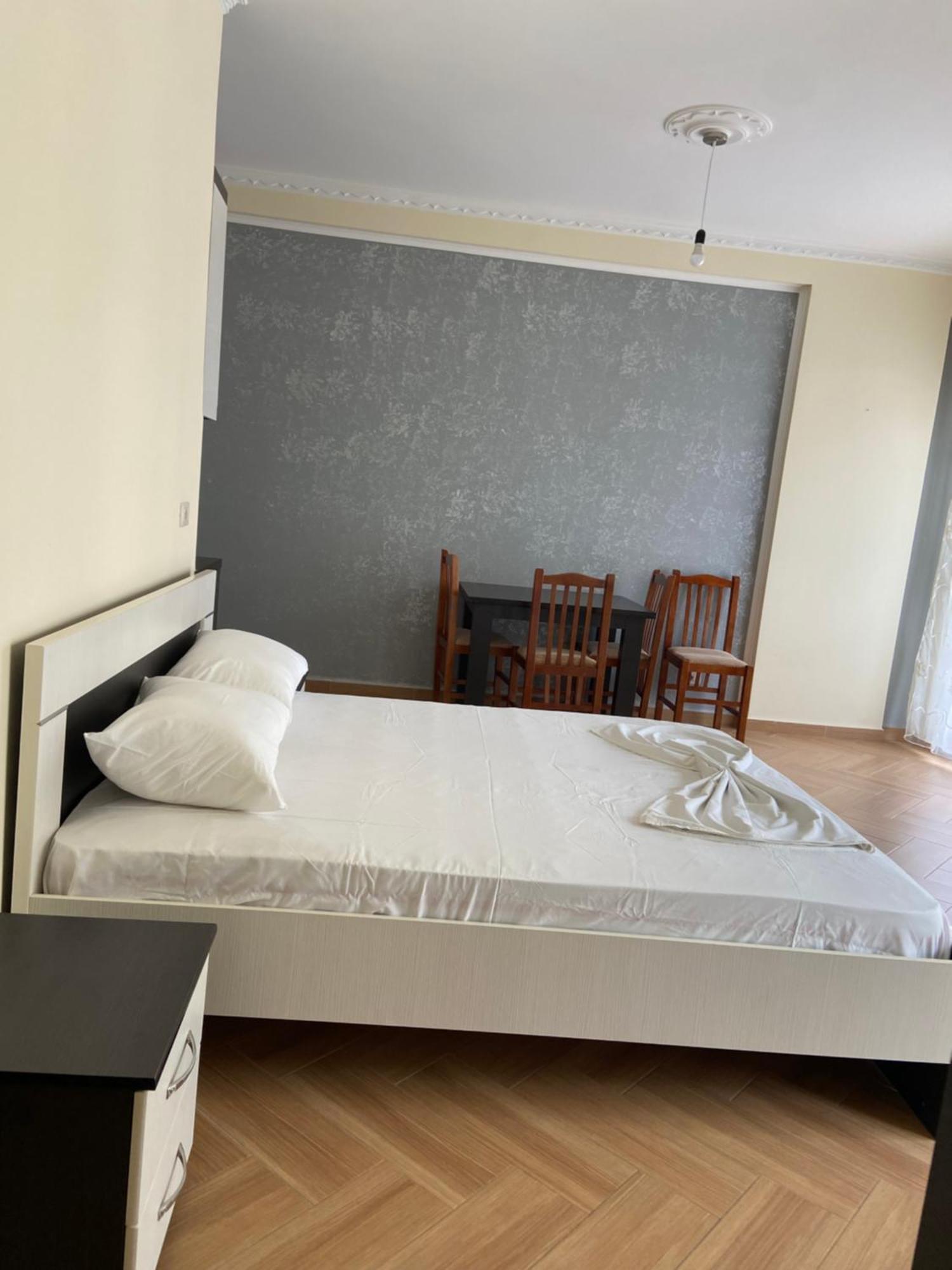 Ari Apartaments Vlore Ngoại thất bức ảnh